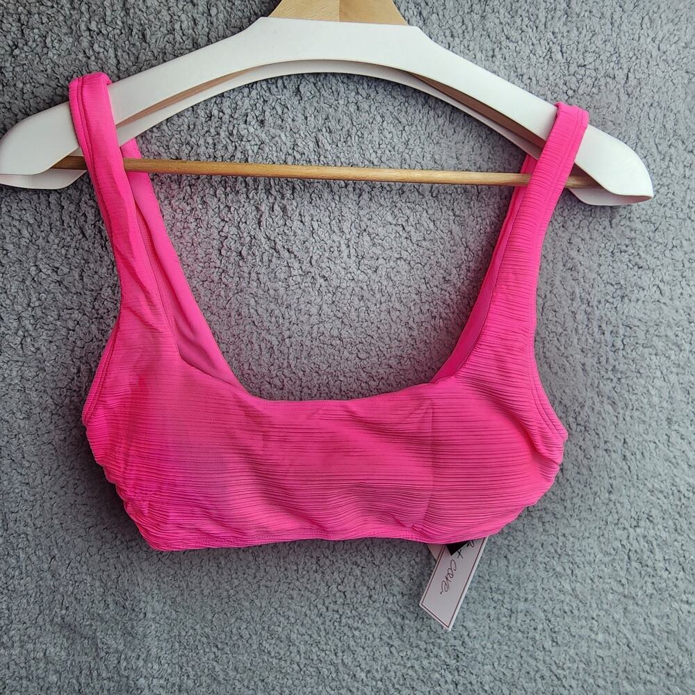 Salt + Cove Women's Juniors' Bikini Top, Swimwear Hot Pink, M Stretch NEW